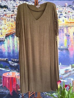 Versatile Jacquard V-Neck Midi Dress